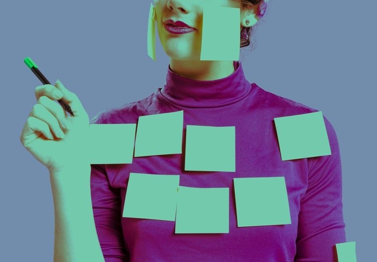 ENTREPRENEURS & SMALL BUSINESS OWNERS Often you find yourself learning digital or doing it yourself to save on budget. In this new journey you need a partner that can adjust to your needs & will help you focus on growing your business.